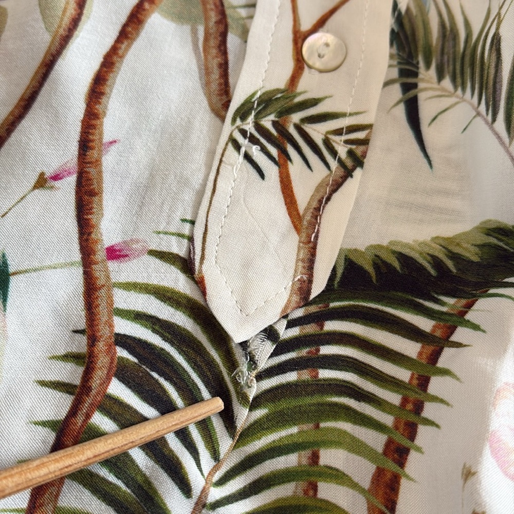 H&M Jungle Floral Print Blouse Womens Size 14 Balloon Sleeve 1/2 Placket Popover - Picture 14 of 16